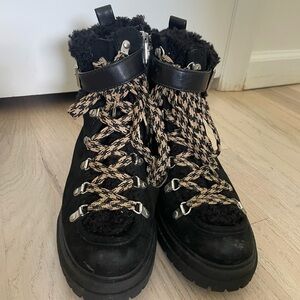 Sam Edelman shearling lined hiking boot!